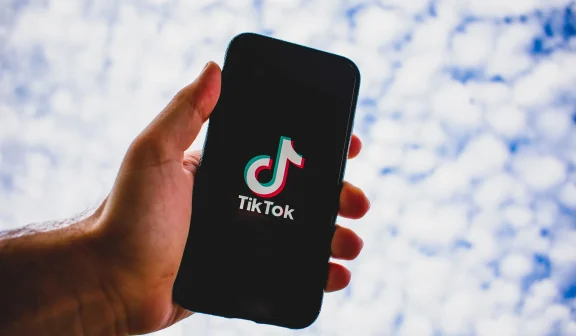 how to see who views your account on tiktok