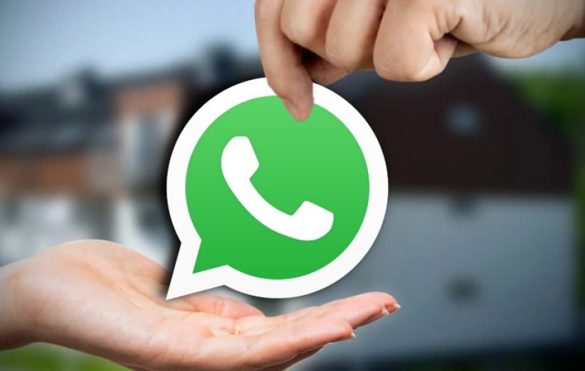 why whatsapp is green now